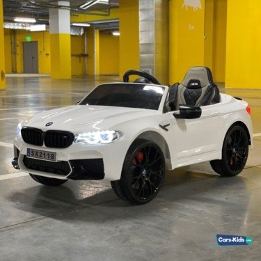 Электромобиль BMW M5 Competition SX2118 белый